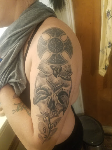 Tattoo Shop «Nitemare Tattoos», reviews and photos, 3 Depot Sq, Westfield, MA 01085, USA