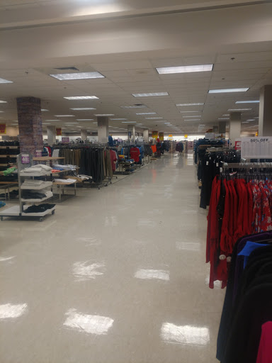 Department Store «Sears», reviews and photos, 5200 S 76th St, Greendale, WI 53129, USA