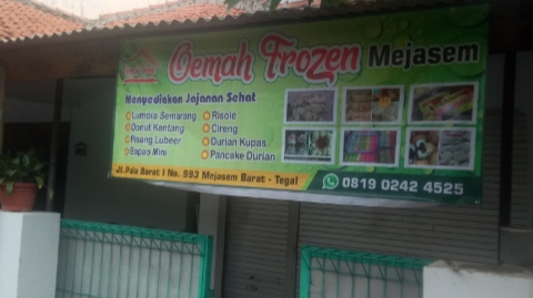 Oemah Frozen Mejasem