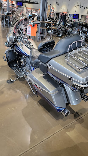 Harley-Davidson Dealer «Harley-Davidson of Indianapolis», reviews and photos, 4146 E 96th St, Indianapolis, IN 46240, USA