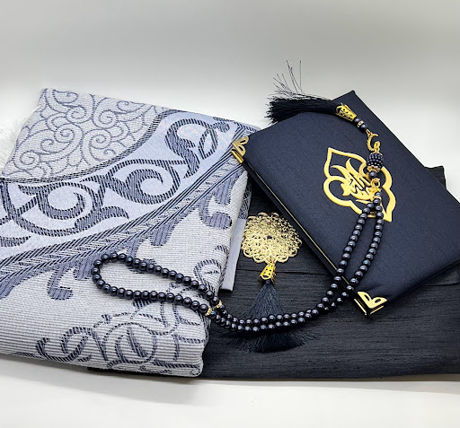 Book Store «Rumi Bookstore», reviews and photos, 4050 Peralta Blvd, Fremont, CA 94536, USA