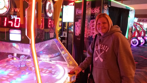 Bowling Alley «Bowlero Lakeville», reviews and photos, 11129 162nd St W, Lakeville, MN 55044, USA