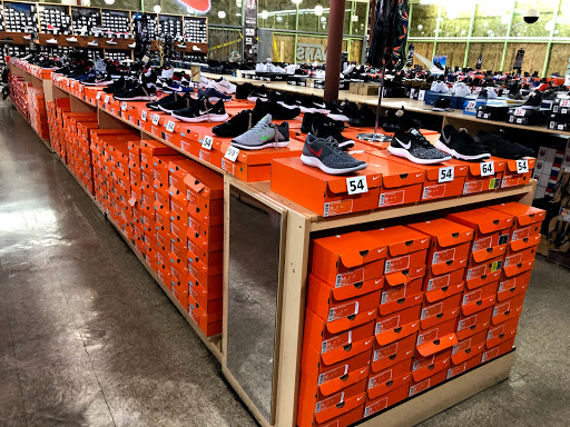 Shoe Store «Shoe City - Anaheim», reviews and photos, 101 E Ball Rd, Anaheim, CA 92805, USA