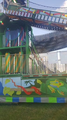 Community Center «Hazel Park Community Center», reviews and photos, 620 W Woodward Heights Blvd, Hazel Park, MI 48030, USA