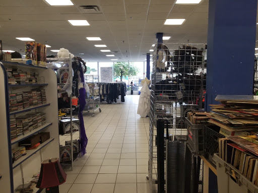 Thrift Store «Goodwill Industries Store & Donation Center», reviews and photos, 561 NJ-23, Pompton Plains, NJ 07444, USA