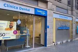 Clínica Dental Milenium Elche - Sanitas image