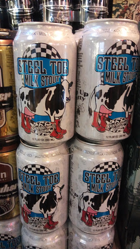 Liquor Store «La Bodega Wines & Spirit», reviews and photos, 3512 Central Ave, Riverside, CA 92506, USA