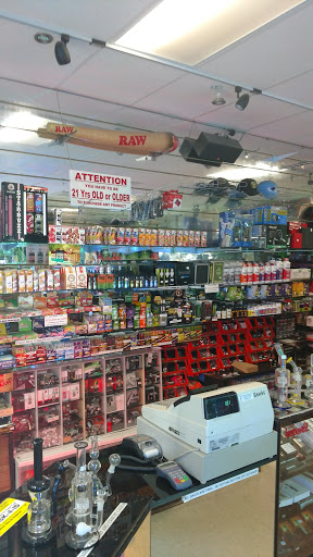 Tobacco Shop «City Rock Smoke Shop», reviews and photos, 3078 El Camino Real, Santa Clara, CA 95051, USA