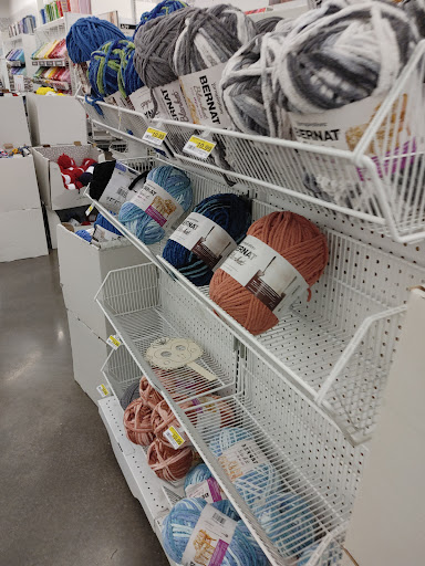 Fabric Store «Jo-Ann Fabrics and Crafts», reviews and photos, 6930 W Kellogg Dr, Wichita, KS 67209, USA