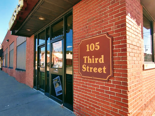 Liquor Store «Wine & Spirits Stores», reviews and photos, 105 3rd St, Charleroi, PA 15022, USA