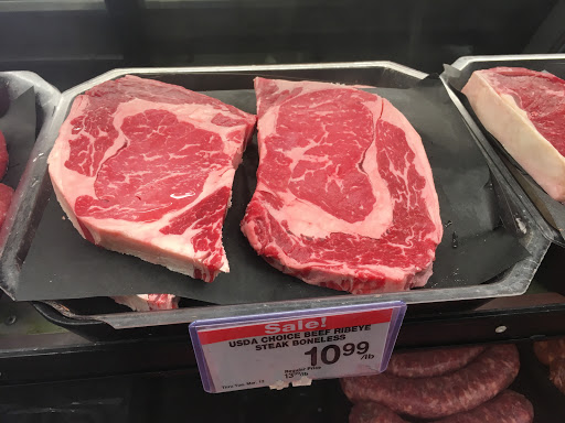 Grocery Store «Jewel-Osco», reviews and photos, 819 S Elmhurst Rd, Des Plaines, IL 60016, USA