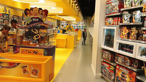 Disney shops in Lille