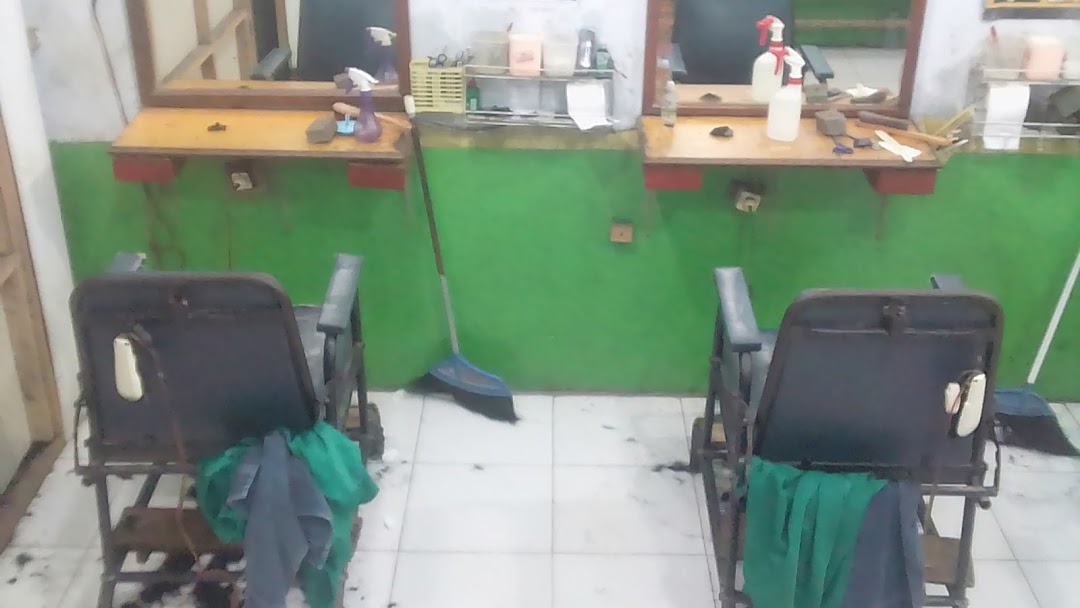 Pangkas Rambut Haruman