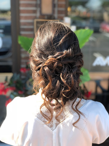 Beauty Salon «Salon Ultimo», reviews and photos, 783 Radio Dr #109, Woodbury, MN 55125, USA