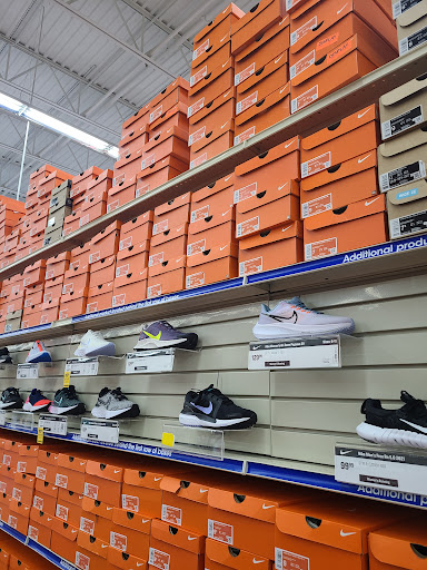 Sporting Goods Store «Academy Sports + Outdoors», reviews and photos, 4000 Preston Rd, Frisco, TX 75035, USA