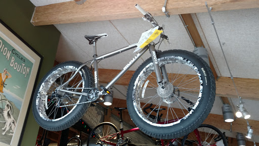 Bicycle Store «Machinery Row Bicycles», reviews and photos, 601 Williamson St, Madison, WI 53703, USA