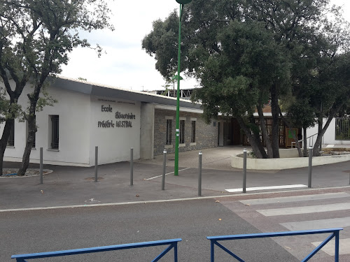 Ecole Elémentaire Frédéric Mistral à Le Crès