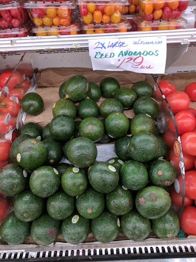 Supermarket «Berkeley Bowl West», reviews and photos, 920 Heinz Ave, Berkeley, CA 94710, USA