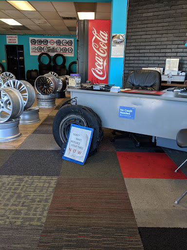 Tire Shop «Bingo Tires & Auto Repair», reviews and photos, 4026 N Tryon St, Charlotte, NC 28206, USA