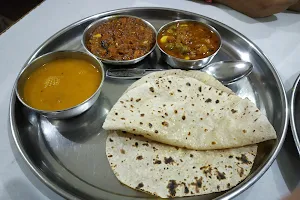Vaishali Gujarati Thali image