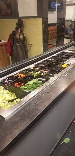 Pizza Restaurant «Round Table Pizza», reviews and photos, 10375 Folsom Blvd, Rancho Cordova, CA 95670, USA