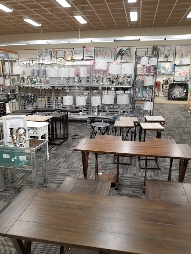 Clothing Store «Burlington Coat Factory», reviews and photos, 533 S Broad St, Meriden, CT 06450, USA