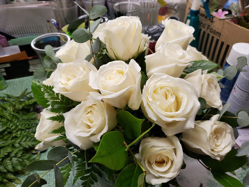 Florist «Shaw And Boehler Florist», reviews and photos, 31 Clinton Ave, Cortland, NY 13045, USA