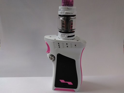 Tobacco Shop «Head Hunters Smoke Shop», reviews and photos, 3101 N Stone Ave, Tucson, AZ 85705, USA