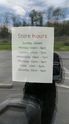 Appliance Store «Harris Tv & Appliance», reviews and photos, 385 Eastern Dr, Harrisburg, PA 17111, USA