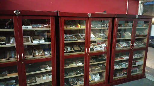 Tobacco Shop «Sin City Smoke shop», reviews and photos, 819 Lomax St, Jacksonville, FL 32204, USA