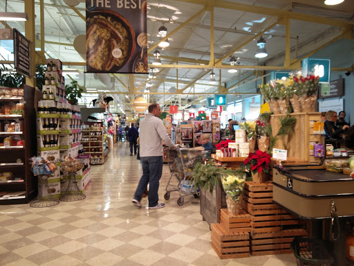 Grocery Store «Whole Foods Market», reviews and photos, 821 W Lancaster Ave, Wayne, PA 19087, USA