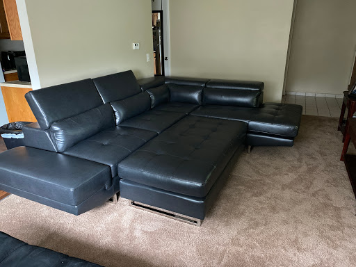 Furniture Store «Value City Furniture», reviews and photos, 1000 Hylan Dr #206, Rochester, NY 14623, USA