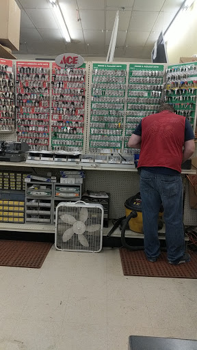 Hardware Store «Brandt & Sons Ace Hardware», reviews and photos, 12634 Dorsett Rd, Maryland Heights, MO 63043, USA