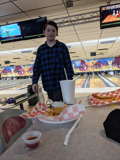 Bowling Alley «Colony Park Lanes North», reviews and photos, 1900 Pennsylvania Ave, York, PA 17404, USA