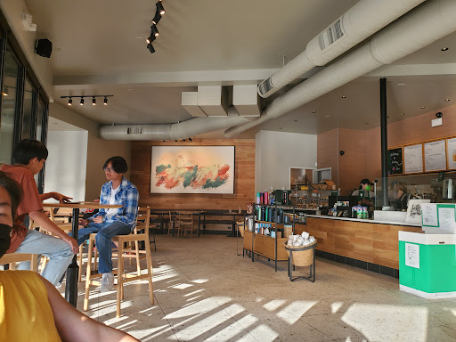 Starbucks image
