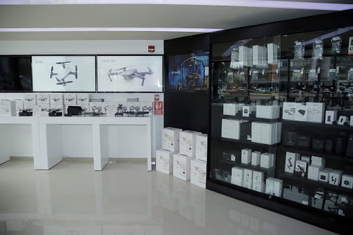 Store DJI Peru