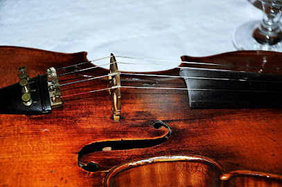 Studio Vivaldi (Private Violin Lessons-Suzuki Music) Bend