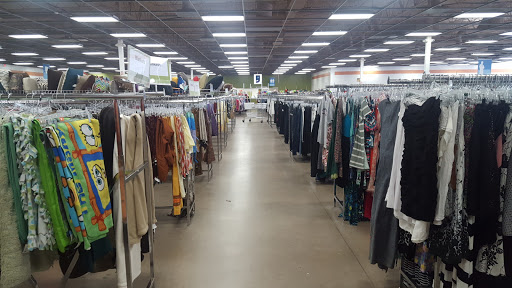 Thrift Store «Mckellips Goodwill Retail Store, Donation Center & Career Center», reviews and photos, 106 E McKellips Rd, Mesa, AZ 85201, USA