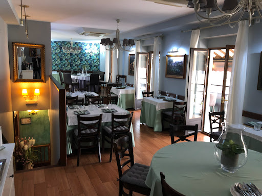 Cafe-restaurante Checa en Colmenar de Oreja