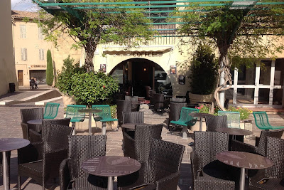 French Coffee Shop à Salon-de-Provence