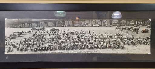 BMW Motorcycle Dealer «BMW Motorcycles of Louisville», reviews and photos, 1700 Arthur St, Louisville, KY 40208, USA