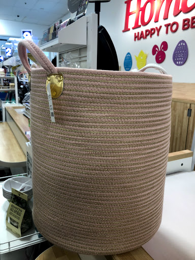 Department Store «HomeGoods», reviews and photos, 1945 W Lumsden Rd, Brandon, FL 33511, USA