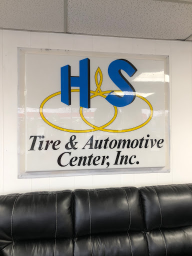 Auto Repair Shop «H & S Tire and Auto Center», reviews and photos, 302 E Pearce Blvd, Wentzville, MO 63385, USA