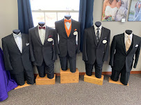 DuBois Formalwear & Tuxedo Rental - Photo 7 - Car repair in Ashwaubenon, WI, Green Bay