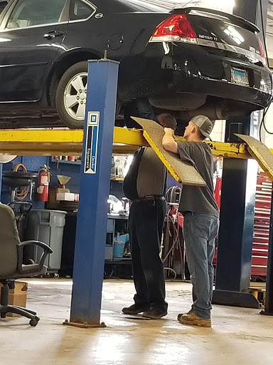 Used Car Dealer «Tom Sparks Auto», reviews and photos, 216 S 1st St, DeKalb, IL 60115, USA