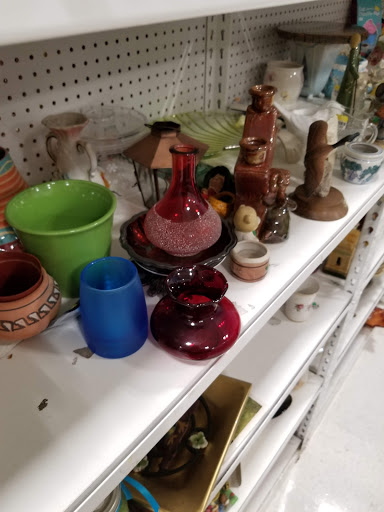 Thrift Store «Goodwill - Blaine: Ulysses Lane NE», reviews and photos