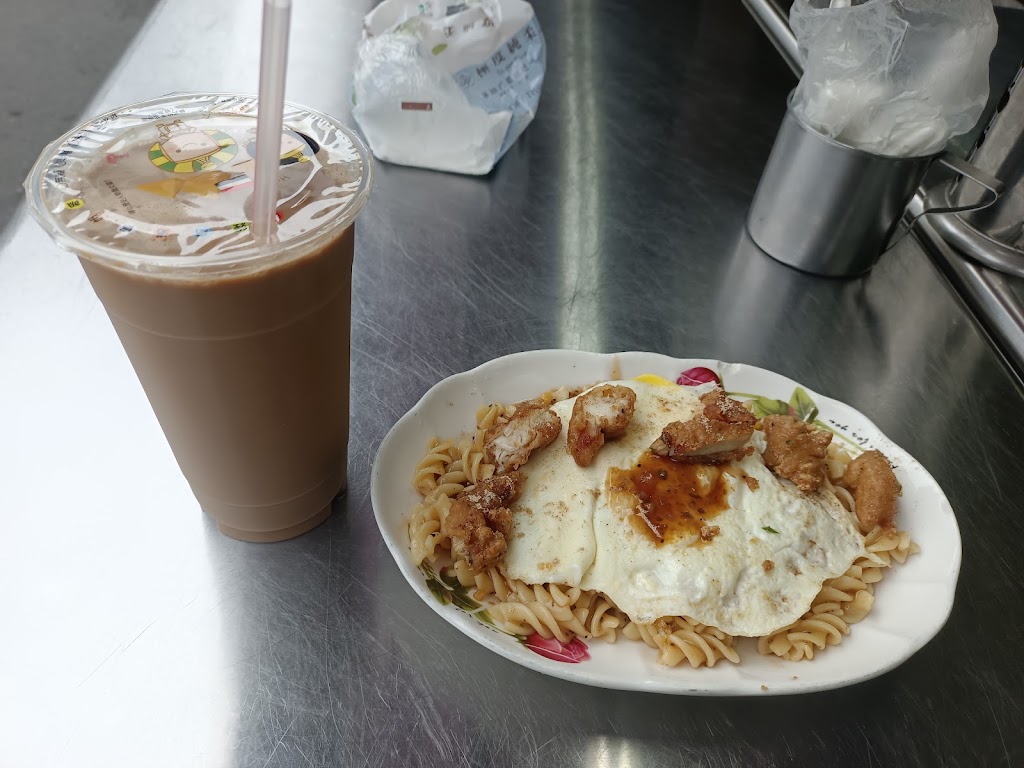 金嘟美食站—早餐、雞排、飲料店 的照片