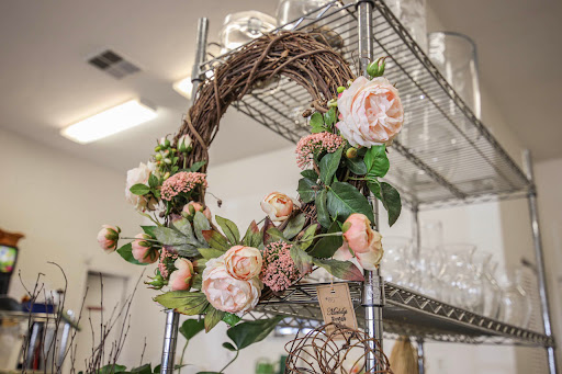 Florist «Donnelly Floral and Event Design», reviews and photos, 111 Sacramento St, Rio Vista, CA 94571, USA