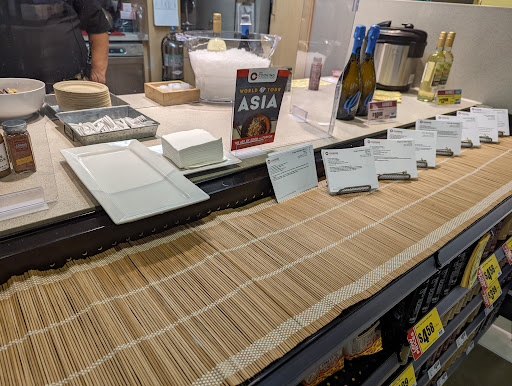 Grocery Store «H-E-B plus!», reviews and photos, 20935 US-281, San Antonio, TX 78258, USA