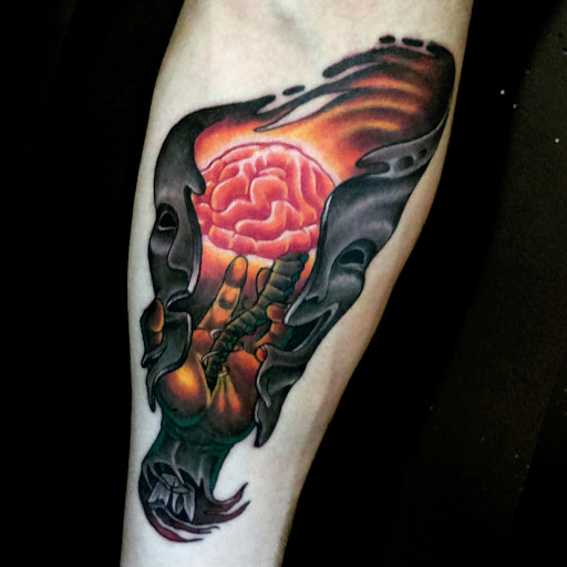 Tattoo Shop «Ink & Iron Custom Tattoo Studio», reviews and photos, 3700 N Cicero Ave, Chicago, IL 60641, USA